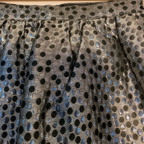 Shiny skirt w pockets - Picture 4 of 6